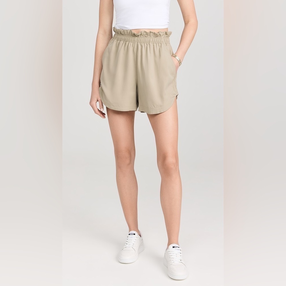 Varley Jonas High Waist Tan Short Elastic Waist Band Everyday
